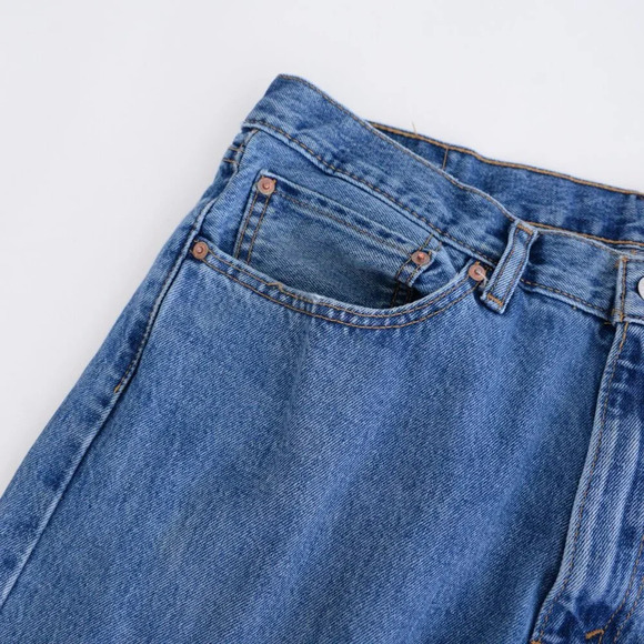 Levis 505 Mid-Wash Straight Leg  Blue Denim Jeans Size 36X30 - Picture 11 of 14
